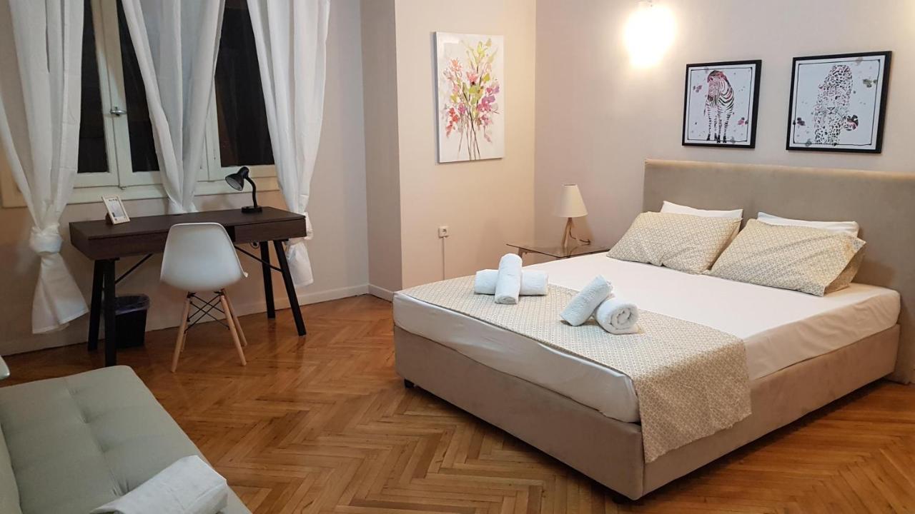 Olive Apartment- Athens Center, 4 Bd, 1.5 Bath 外观 照片